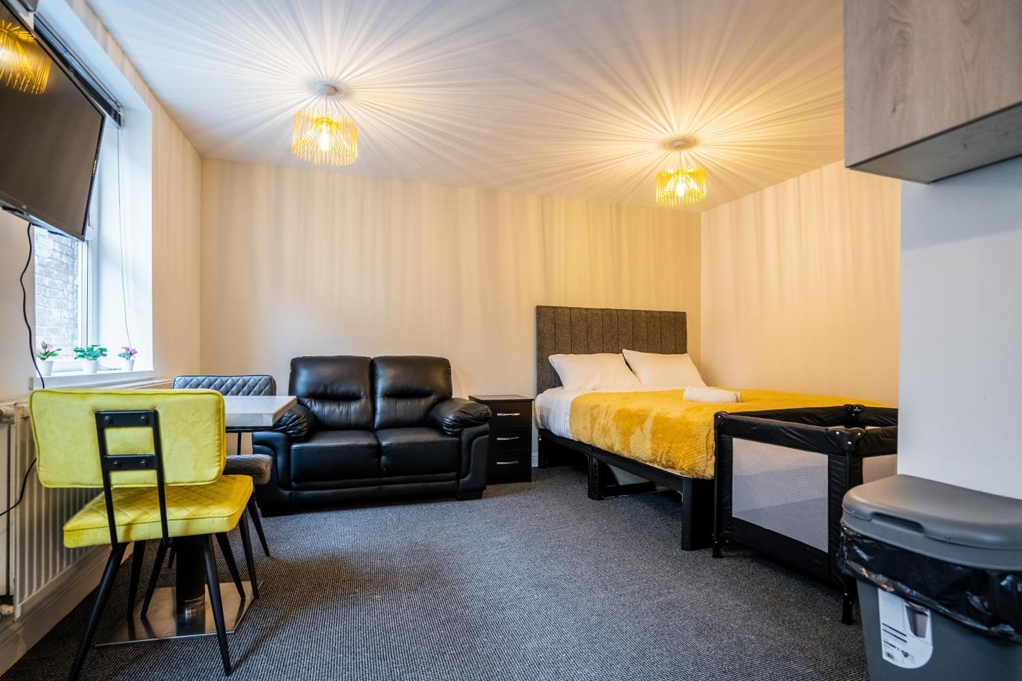 Kunda House In Tyseley Apartamento Birmingham Exterior foto
