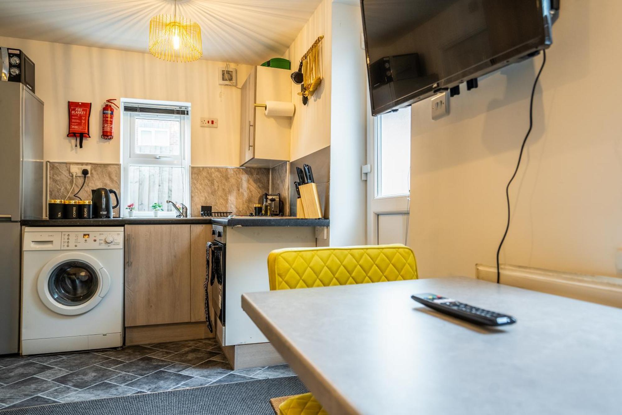 Kunda House In Tyseley Apartamento Birmingham Exterior foto