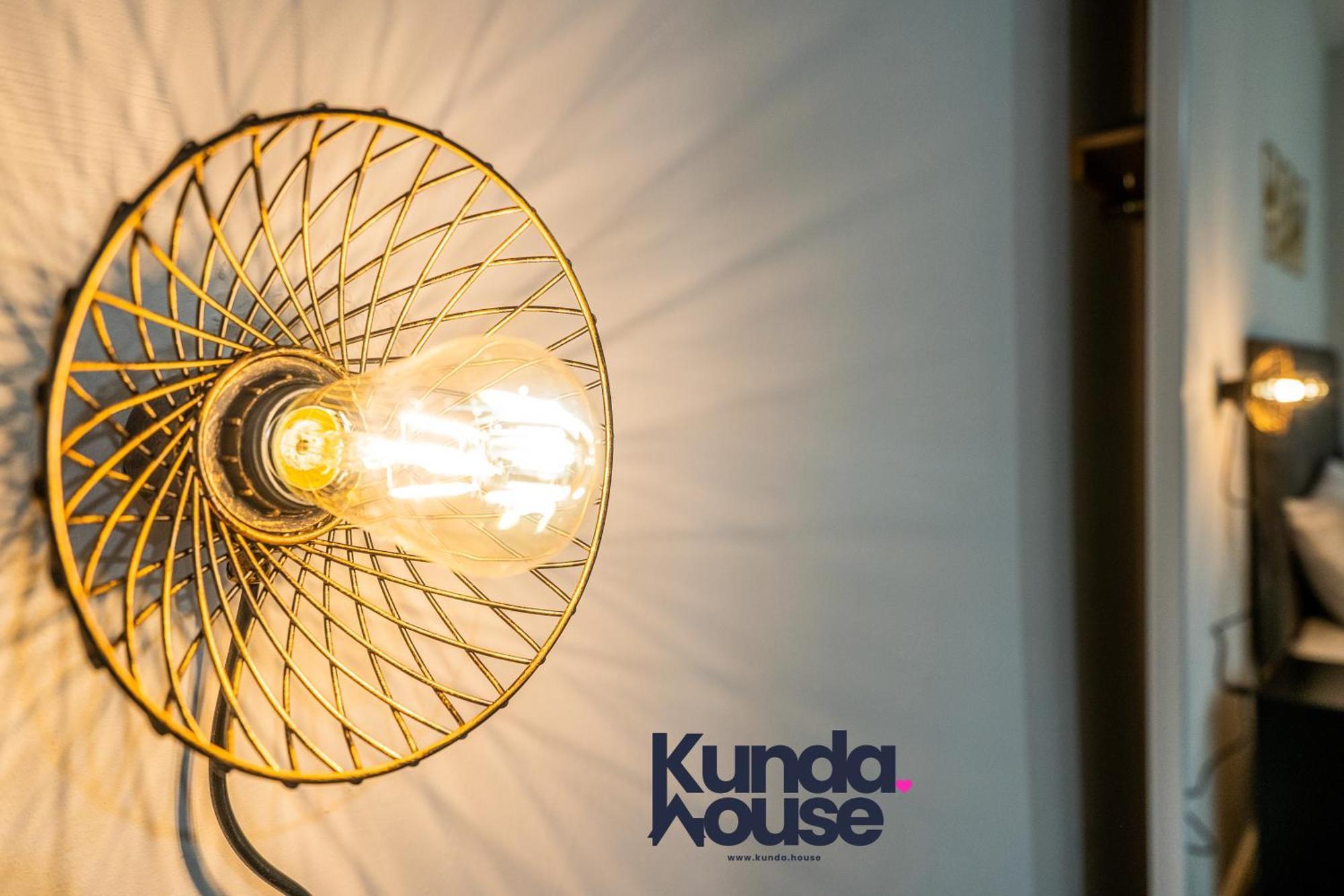 Kunda House In Tyseley Apartamento Birmingham Exterior foto