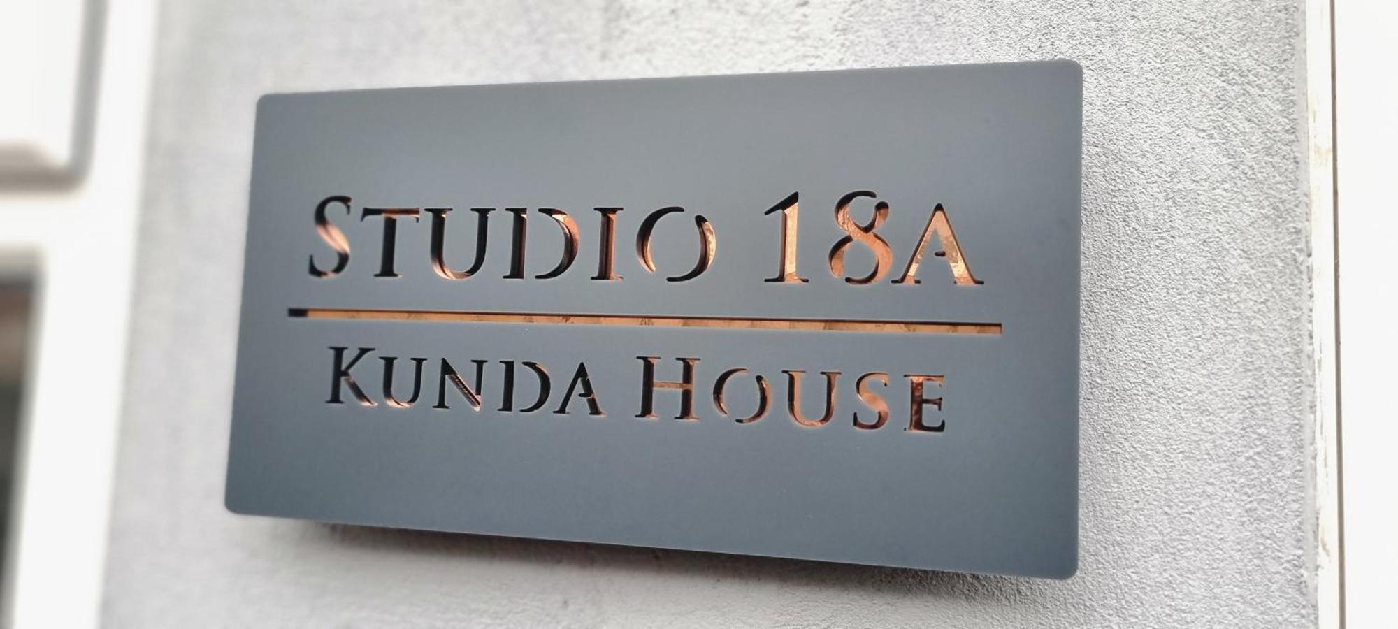 Kunda House In Tyseley Apartamento Birmingham Exterior foto